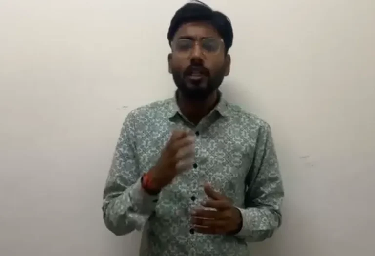 NEET UG Exam 2026: नोएडा में परीक्षा केंद्रों पर सख्त ड्रेस कोड, झुमके-कंगन और फुल स्लीव्स बैन