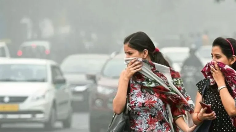 PM2.5 Pollution: जहरीली हवा से महिलाओं में बढ़ रहा हाई बीपी का खतरा, PM2.5 बना बड़ा कारण