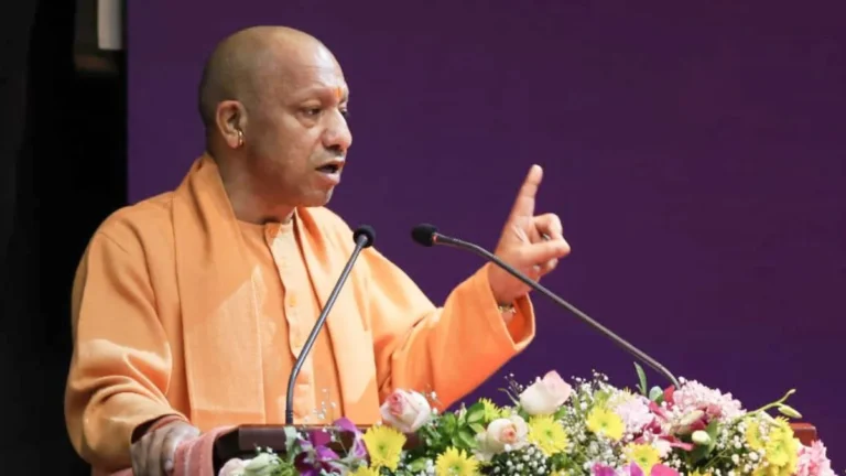 Uttar Pradesh : 899 ग्राम पंचायतों में एक साथ ग्रीन चौपाल, पेट्रोल-डीजल खपत घटाने का प्रस्ताव पारित