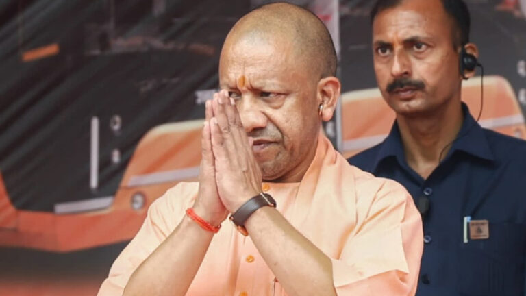 Uttar Pradesh : निवेशकों को यूपी में आमंत्रित करेगा इन्वेस्टर रोडशो, मुख्यमंत्री योगी आदित्यनाथ करेंगे अध्यक्षता