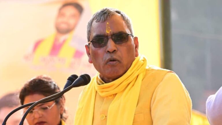 Uttar Pradesh : ओम प्रकाश राजभर का बड़ा दावा; सपा में होगी बड़ी टूट, महाराष्ट्र-बंगाल छोड़िए पूरी सपा भाजपा में शामिल होने को तैयार