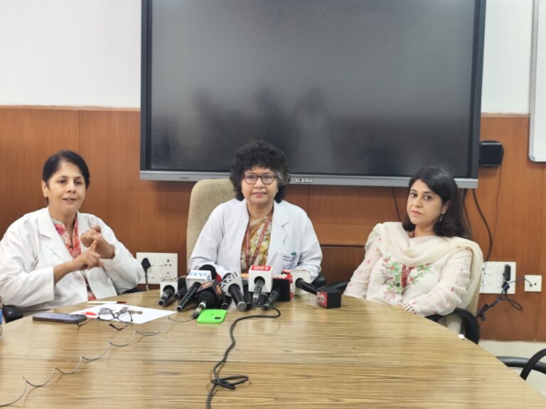 Health Update: गठिया के इलाज में योग साबित हो रहा मददगार, जोड़ों के दर्द और जकड़न से मिल सकती है राहत