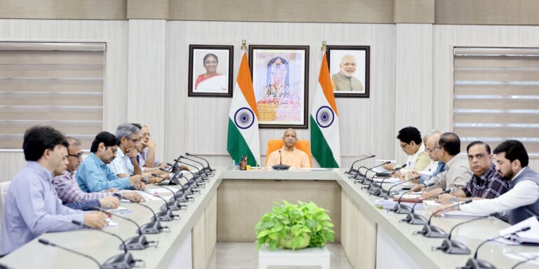 Uttar Pradesh : प्रदेश को देश का अग्रणी स्टार्टअप गंतव्य बनाने की तैयारी, नई स्टार्टअप नीति-2026 पर मुख्यमंत्री ने की समीक्षा