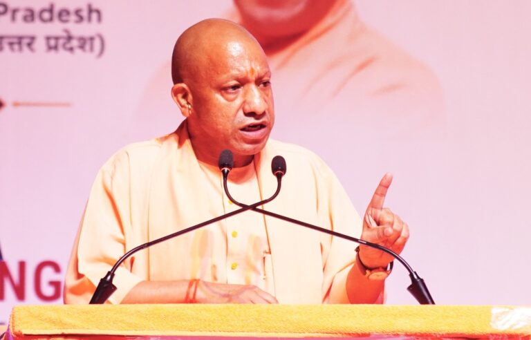 Uttar Pradesh : कुपोषण के खिलाफ जंग में यूपी बना मॉडल, 1.56 करोड़ लाभार्थियों तक पहुंच रहा पौष्टिक आहार