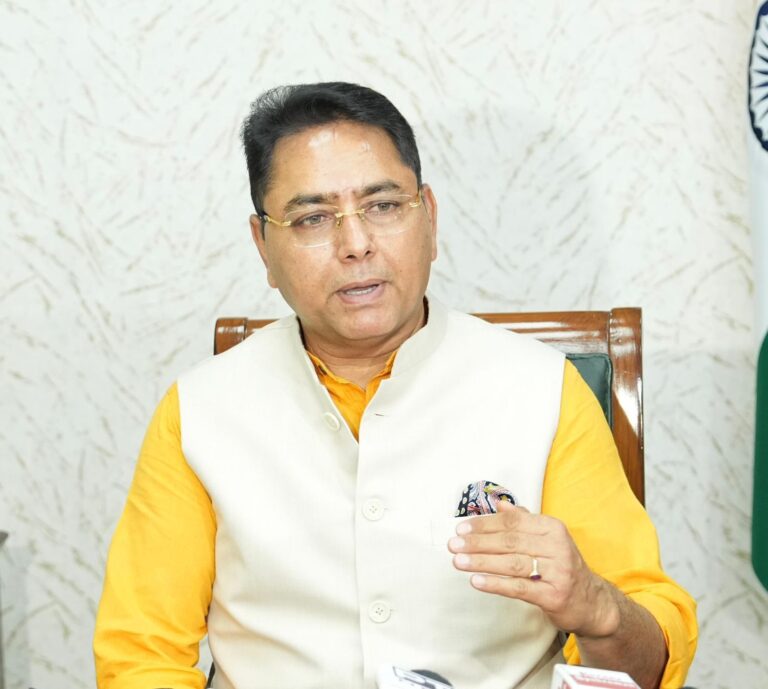 Punjab : तकनीक के माध्यम से शासन अधिक पारदर्शी, जवाबदेह और नागरिकों के लिए सुलभ बन रहा है- अमन अरोड़ा