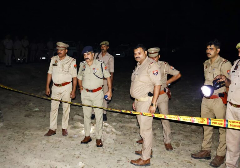 Uttar Pradesh : हापुड़ में पुलिस मुठभेड़ में 50 हजार का इनामी बदमाश श्याम ढेर, एक सिपाही घायल