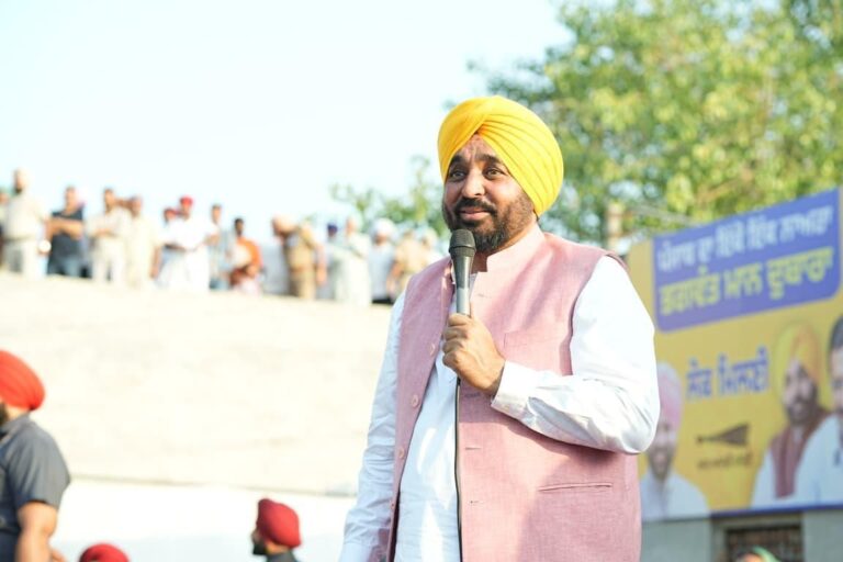 Punjab : शिरोमणि कमेटी के चुनाव तुरंत कराए जाएं; धार्मिक संस्थाओं को निजी हितों के लिए बंधक नहीं बनाया जा सकता- मुख्यमंत्री भगवंत सिंह मान