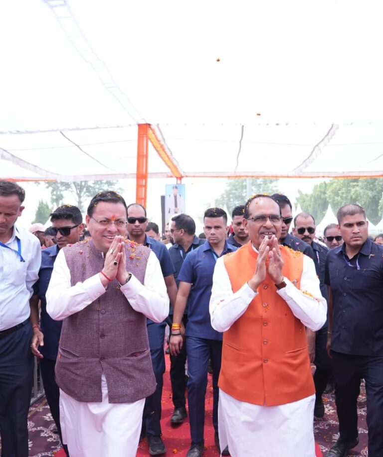 Uttarakhand : ‘खेत बचाओ अभियान’ का शुभारंभ, केंद्रीय कृषि मंत्री एवं मुख्यमंत्री का भव्य स्वागत