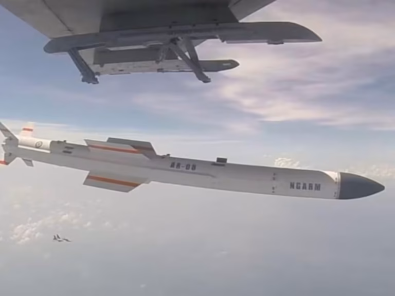 Rudram II Missile: रुद्रम-II मिसाइल का सफल परीक्षण, स्वदेशी रक्षा शक्ति को मिली नई उड़ान