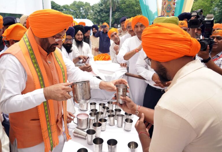 Shahidi Diwas 2026: श्री गुरु अर्जन देव जी का बलिदान सत्य, साहस और मानवता की रक्षा का अमर संदेश: मुख्यमंत्री नायब सिंह सैनी