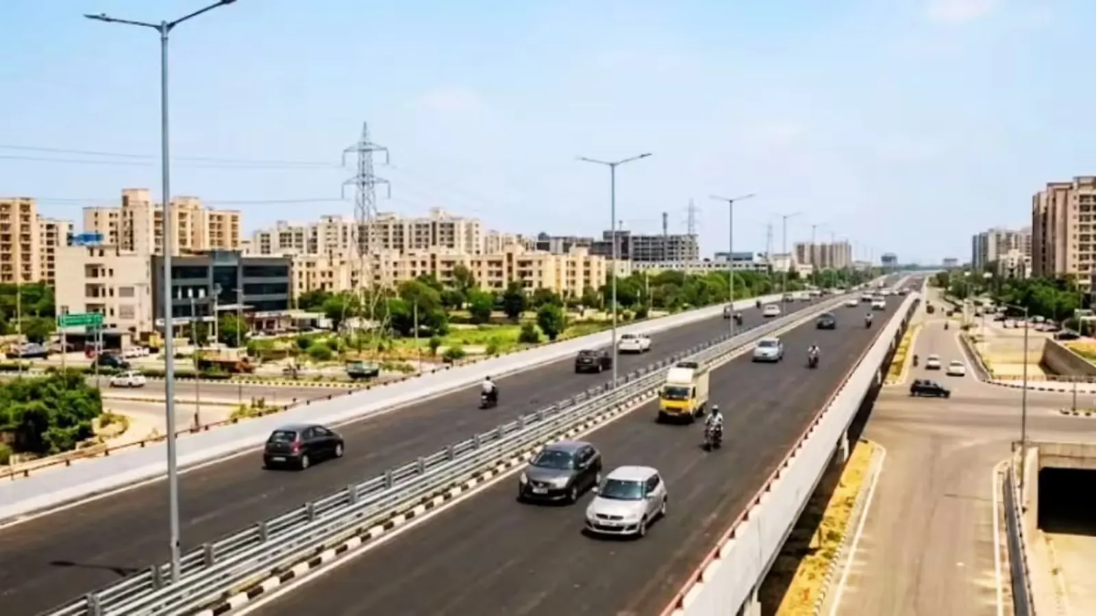 Greater Noida Flyover: ग्रेटर नोएडा में 2.5 किलोमीटर लंबे फ्लाईओवर का सफल परीक्षण, 15 जून से जनता के लिए खुलने की तैयारी Greater Noida Flyover: ग्रेटर नोएडा में 2.5 किलोमीटर लंबे फ्लाईओवर का सफल परीक्षण, 15 जून से जनता के लिए खुलने की तैयारी