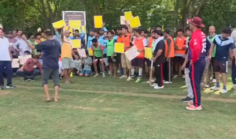 Sports Complex Noida: स्पोर्ट्स कॉम्प्लेक्स मैदान में हॉकी स्टेडियम के खिलाफ कोर्ट जाएंगे निवासी