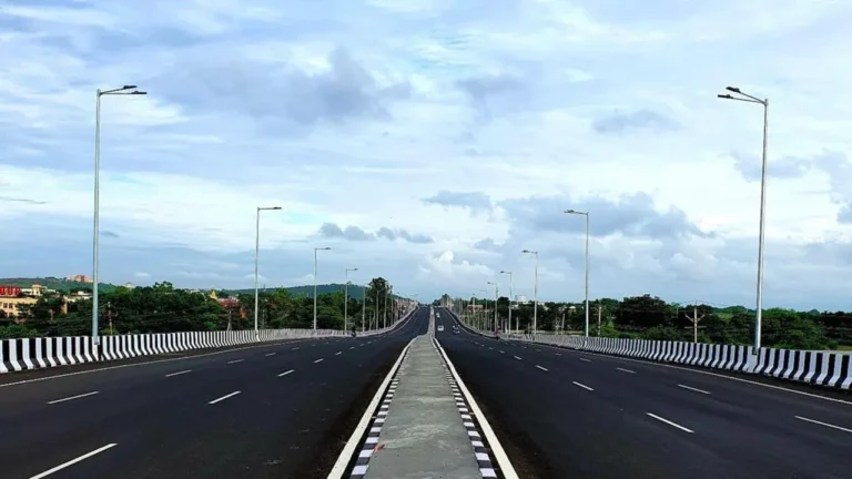 Noida Pushta Road: नोएडा पुश्ता रोड की 34 करोड़ रुपये की रिसर्फेसिंग परियोजना शुरू होने की तैयारी, सेक्टर-94 से 135 तक बदलेगा रास्ता