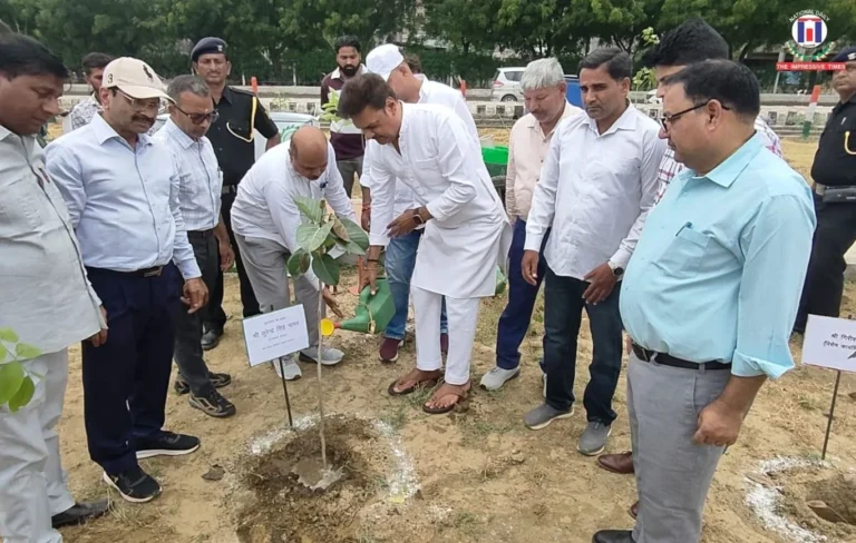World Environment Day: राज्यसभा सांसद सुरेंद्र सिंह नागर ने शुरू किया ‘एक पेड़ मां के नाम’ अभियान, पर्यावरण संरक्षण का दिया संदेश