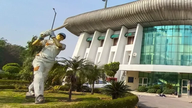 Tennis Academy: शहीद विजय सिंह पथिक खेल परिसर में अंतरराष्ट्रीय मानकों के टेनिस कोर्ट तैयार होंगे, खिलाड़ियों को मिलेगा विश्वस्तरीय प्रशिक्षण