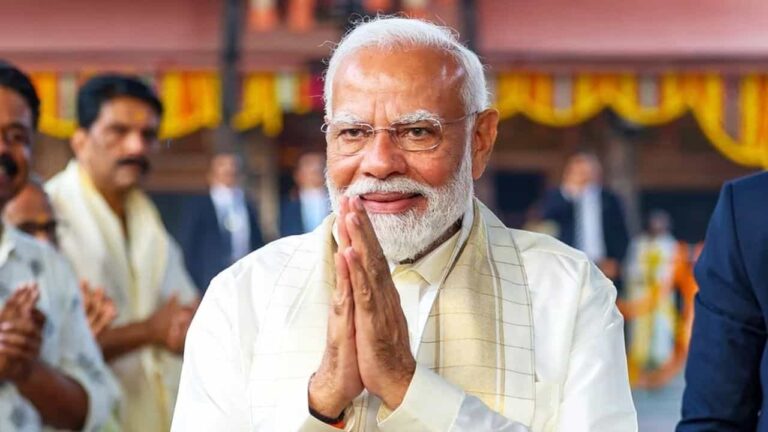 Uttar Pradesh : मोदी सरकार के गौरवपूर्ण 12 वर्षः विश्वास, विकास और जनकल्याण की उपलब्धि को धूमधाम से मनाएगी योगी सरकार