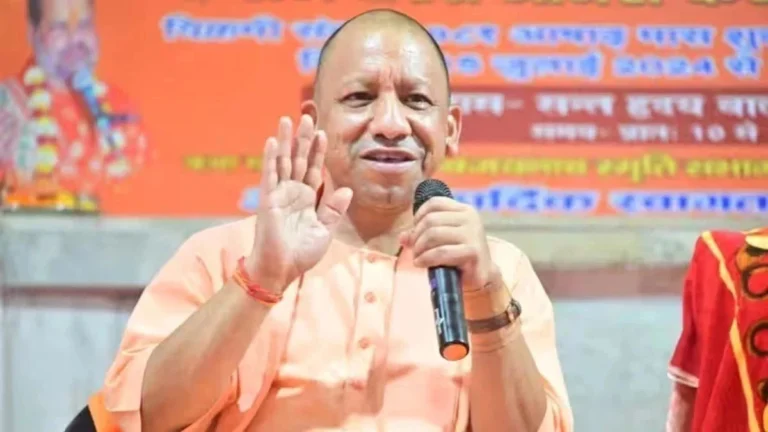 Uttar Pradesh : शिक्षकों को जल्द मिलेगा 5 लाख तक का कैशलेस इलाज, योजना के पोर्टल का ट्रायल शुरू