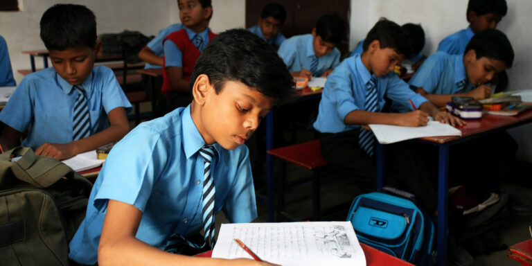 Uttar Pradesh : साक्ष्य आधारित शिक्षा सुधारों के नए दौर में प्रदेश, कक्षा-कक्ष से मिली सीख पर तय होगी भविष्य की शैक्षणिक रणनीति