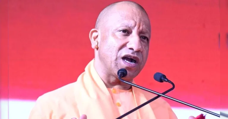 Uttar Pradesh : योगी सरकार ने दी ग्रामीणों को बड़ी राहत, 6 जिलों की 110 ग्राम पंचायतों में आधार सेवाएं शुरू