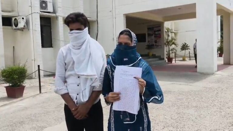 Uttar Pradesh : हापुड़ में प्रेमी युगल ने ससुराल पक्ष से जताई हत्या की आशंका, एसपी से लगाई गुहार