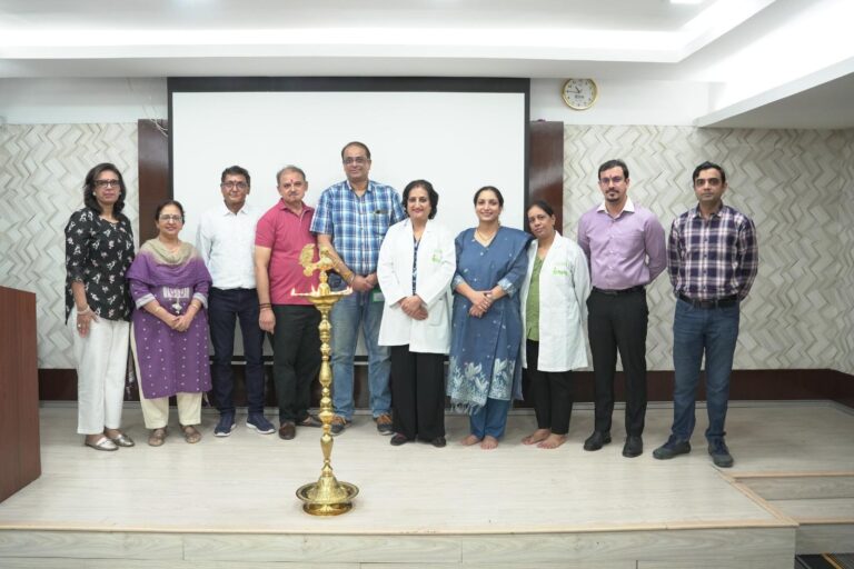 Head Neck Cancer:  भारत में सिर-गर्दन कैंसर का बढ़ता खतरा, समय पर जांच से 80-90% मामलों में इलाज संभव