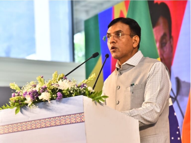 ESIC Benefits: ईएसआईसी से जुड़े लाभार्थियों की संख्या 15 करोड़ के पार, तेलंगाना में 211 करोड़ रुपये के नए ओपीडी ब्लॉक का उद्घाटन