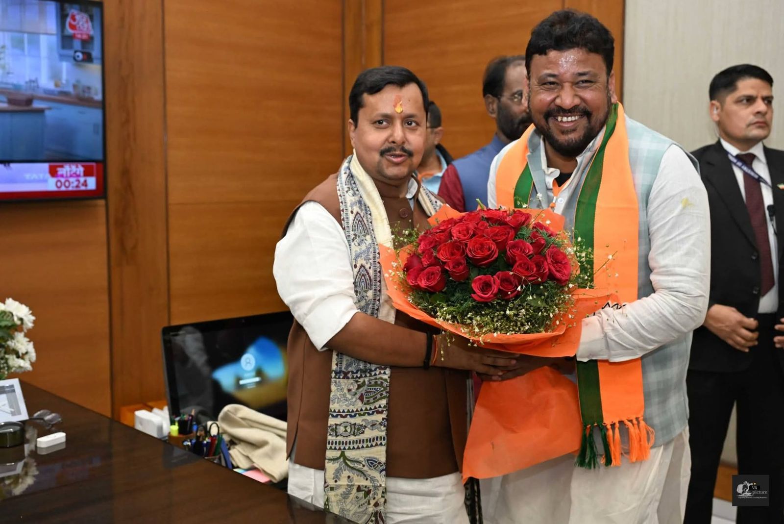 Bihar : BJP ने बांकीपुर उपचुनाव के लिए अभिषेक कुमार को बनाया उम्मीदवार, क्षेत्र में बढ़ी चुनावी सरगर्मी Bihar : BJP ने बांकीपुर उपचुनाव के लिए अभिषेक कुमार को बनाया उम्मीदवार, क्षेत्र में बढ़ी चुनावी सरगर्मी