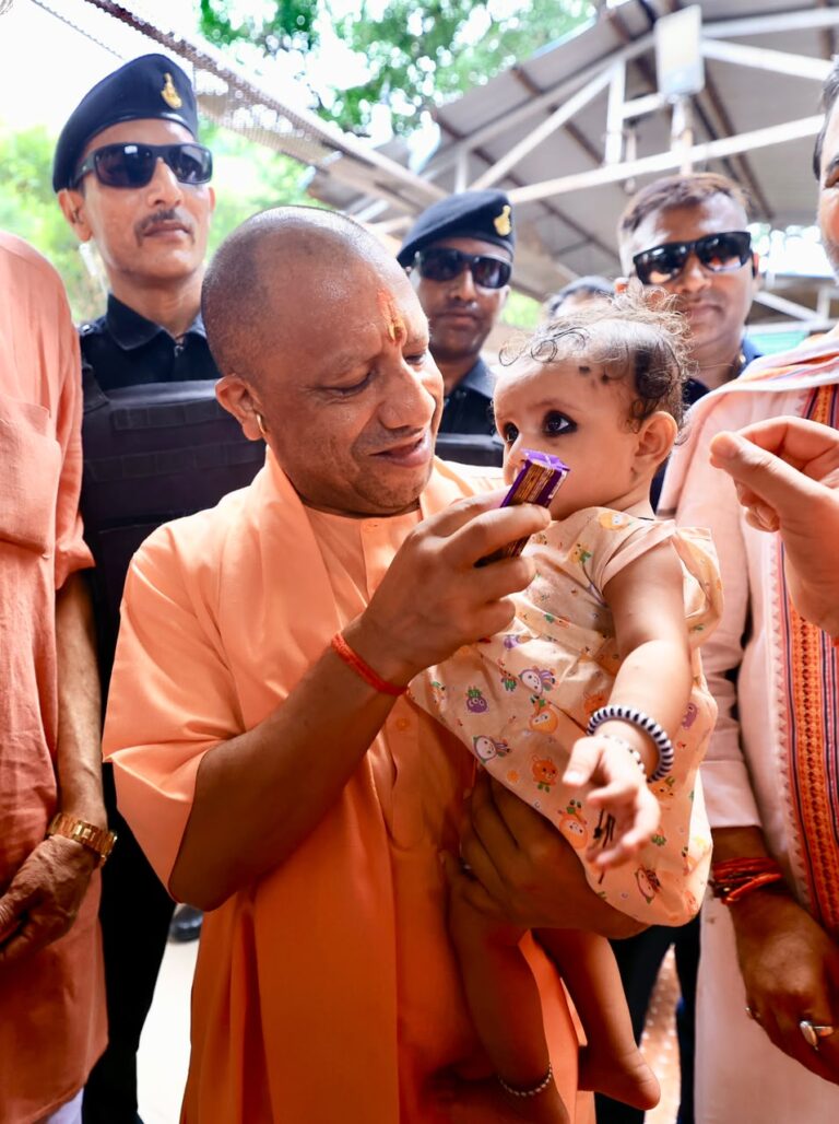 Uttar Pradesh : जिन्हें कब्रिस्तान प्यारा, वे ही कर रहे राम मंदिर का विरोध- मुख्यमंत्री