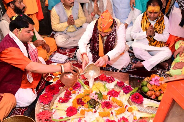 Uttarakhand : श्रावणी मेले का हुआ शुभारंभ, मुख्यमंत्री ने जागेश्वर धाम में की पूजा-अर्चना