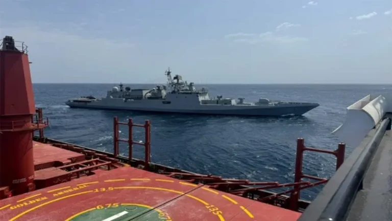 Indian Navy, Gulf of Aden, INS Trikand, MV Golden Arsenal