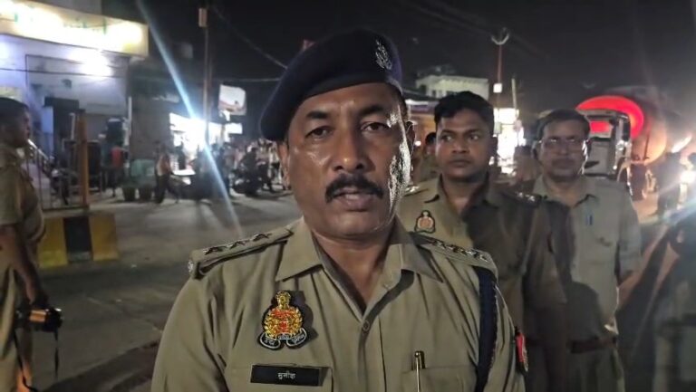 Uttar Pradesh : हापुड़ में मसूरी-धौलाना मार्ग पर हादसा, अज्ञात वाहन की टक्कर से बाइक सवार दो लोगों की मौत
