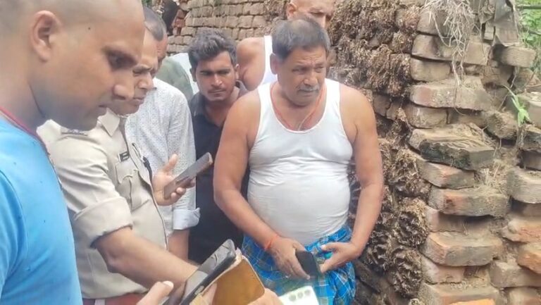 Bihar : भोजन परोसने में देरी से नाराज देवर ने भाभी का सिर धड़ से किया अलग, सिर पेड़ पर टांगा