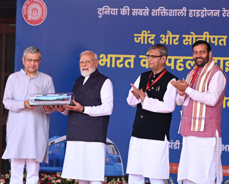 Haryana: मुख्यमंत्री नायब सिंह सैनी के नेतृत्व में हरियाणा सरकार, यहां के नौजवान, किसान, बहनें-बेटियां, सबके लिए बेहतरीन काम कर रही है: प्रधानमंत्री नरेंद्र मोदी