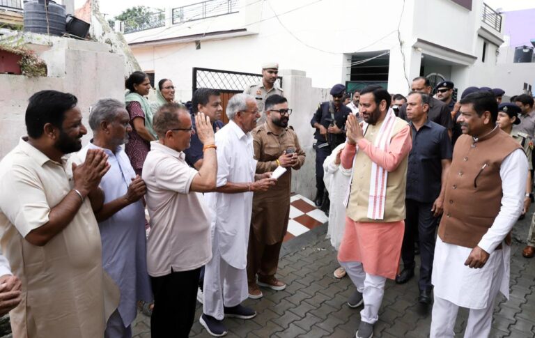 Van Mahotsav Haryana लोकतंत्र की मजबूती के लिए प्रत्येक व्यक्ति अपना वोट अवश्य बनवाए- मुख्यमंत्री नायब सिंह सैनी