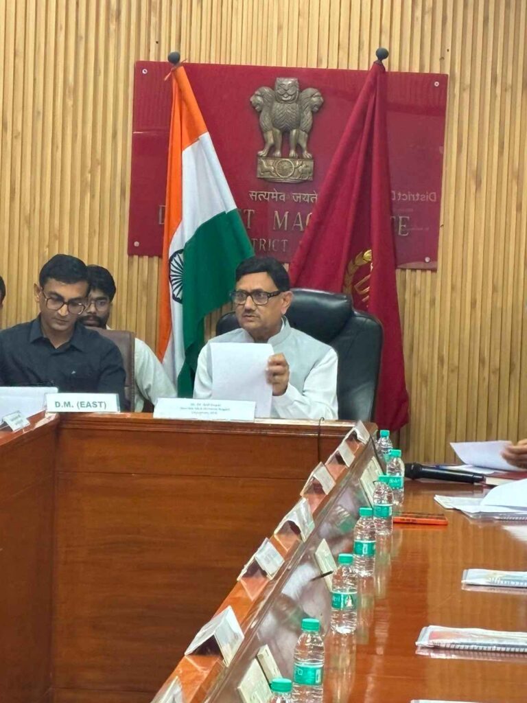 DDC Meeting: अतिक्रमण हटाने, स्वच्छता और स्मार्ट शिक्षा पर जोर, अधिकारियों को समयबद्ध कार्रवाई के निर्देश