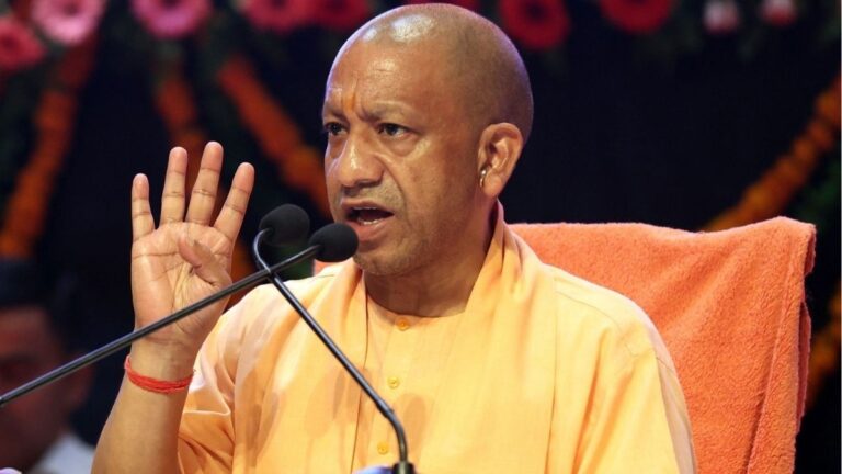Uttar Pradesh : राष्ट्र के लिए समर्पित था डॉ. मुखर्जी, अटल जी और अशोक सिंघल जी का जीवन- मुख्यमंत्री