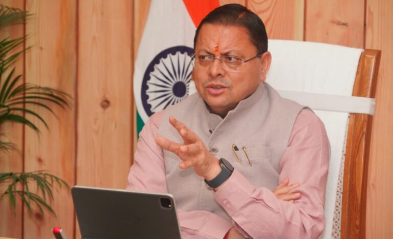 Uttarakhand : ऑरेंज अलर्ट के बीच सीएम धामी का निर्देश, सभी विभाग 24×7 अलर्ट मोड पर रहें