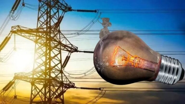 Uttar Pradesh : योगी सरकार इस साल भी नहीं बढ़ाएगी बिजली दरें, लगातार मांग बढ़ने के बावजूद बीते सात वर्षों में कोई बढ़ोतरी नहीं
