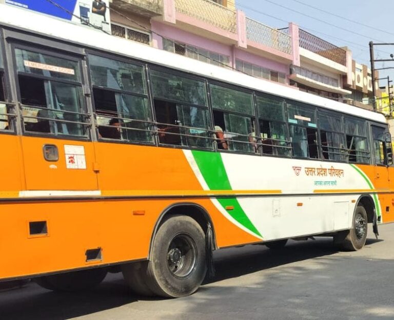 Uttar Pradesh : मुख्यमंत्री ग्राम परिवहन योजना से यूपी के ग्रामीण क्षेत्रों को मिली रफ्तार, गांवों तक पहुंच रही बस सेवा