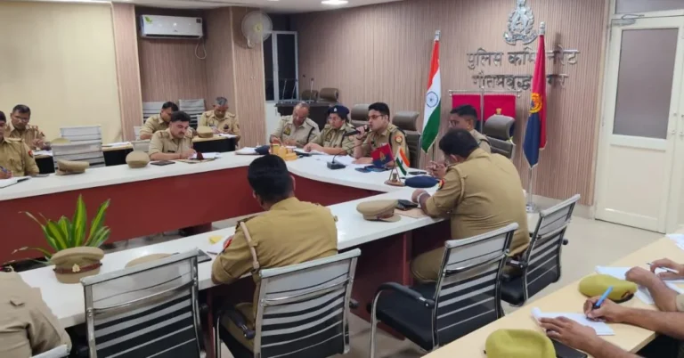 Kanwar Yatra: कांवड़ यात्रा को लेकर गौतमबुद्ध नगर पुलिस अलर्ट, डीजे की ऊंचाई 12 फीट तक रखने के निर्देश