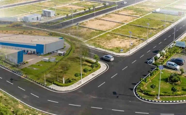 Industrial Plot: नोएडा के एक औद्योगिक भूखंड के लिए 12 दावेदार, अगस्त में होगी ऑनलाइन बोली