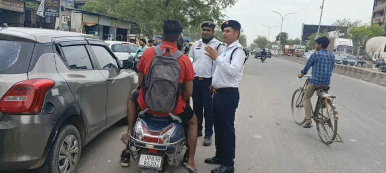 Noida Traffic Police: यातायात पुलिस का बड़ा अभियान, 5,161 ई-चालान और 19 वाहन सीज