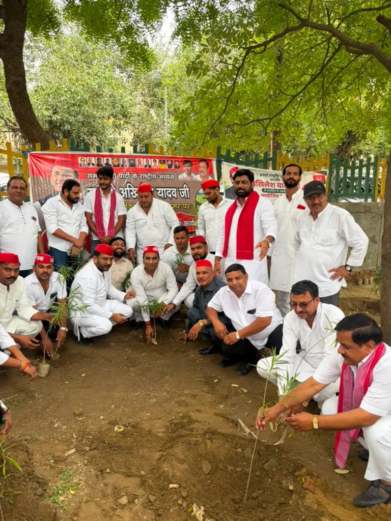 Akhilesh Yadav Birthday, Samajwadi Party Noida, Noida