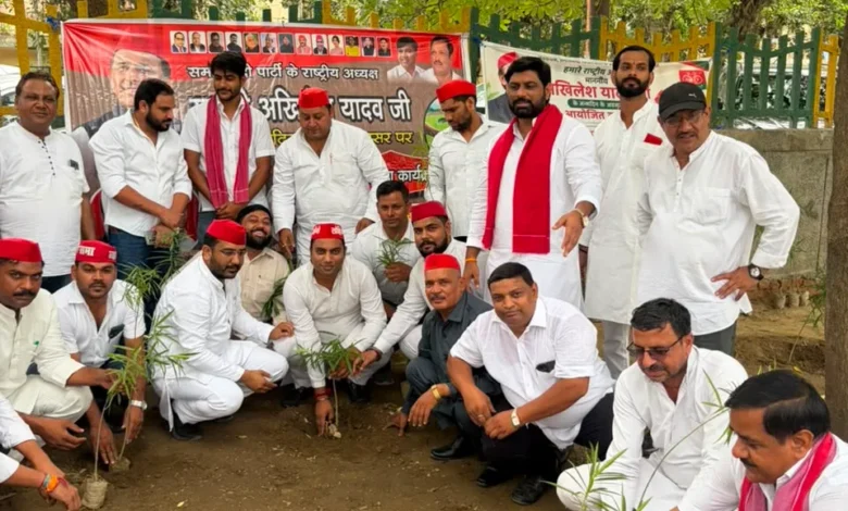 Akhilesh Yadav Birthday, Samajwadi Party Noida, Noida
