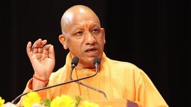 Ballia : 50-50 किलो राहत सामग्री दे रही सरकार, 500 ग्राम राहत नहीं पहुंचा पाती थी सपा- मुख्यमंत्री Ballia : 50-50 किलो राहत सामग्री दे रही सरकार, 500 ग्राम राहत नहीं पहुंचा पाती थी सपा- मुख्यमंत्री