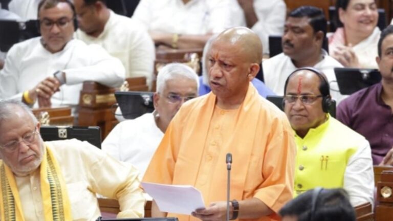 Uttar Pradesh : योगी सरकार ने पेश किया ₹59,019.54 करोड़ का अनुपूरक बजट