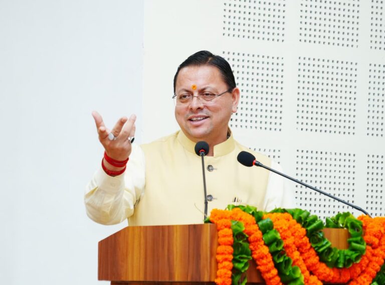 Uttarakhand : मुख्यमंत्री ने विकास योजनाओं के लिए ₹1967 करोड़ की दी वित्तीय स्वीकृति