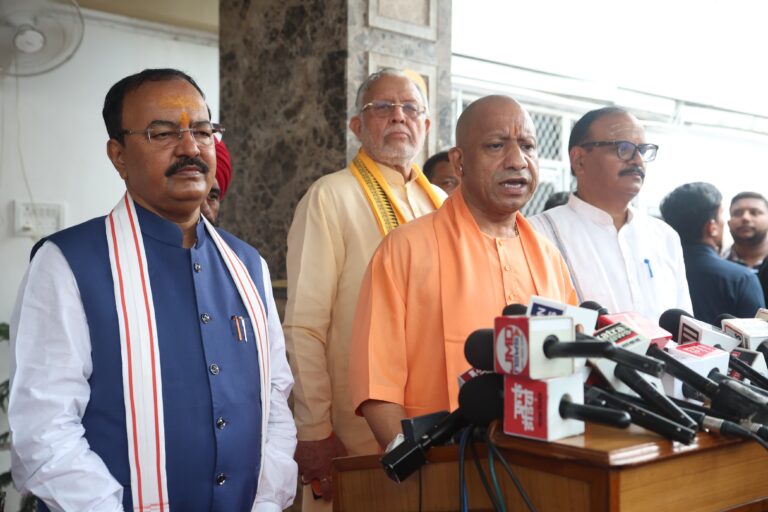 Uttar Pradesh : जिनके जेब से राममंदिर निर्माण के लिए एक पैसा नहीं निकला, वे लोग कर रहे चंदा चोरी की बात- मुख्यमंत्री