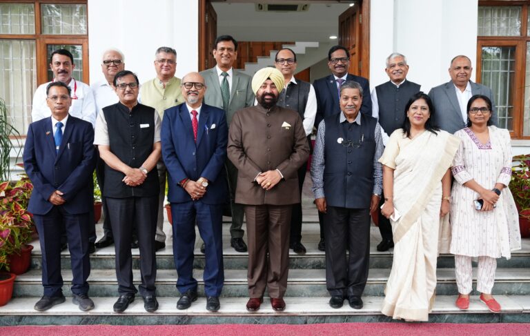 Uttarakhand : 21वीं सदी की चुनौतियों के लिए युवाओं को एआई सक्षम और उद्योगोन्मुख बनाएं विश्वविद्यालय- राज्यपाल गुरमीत सिंह