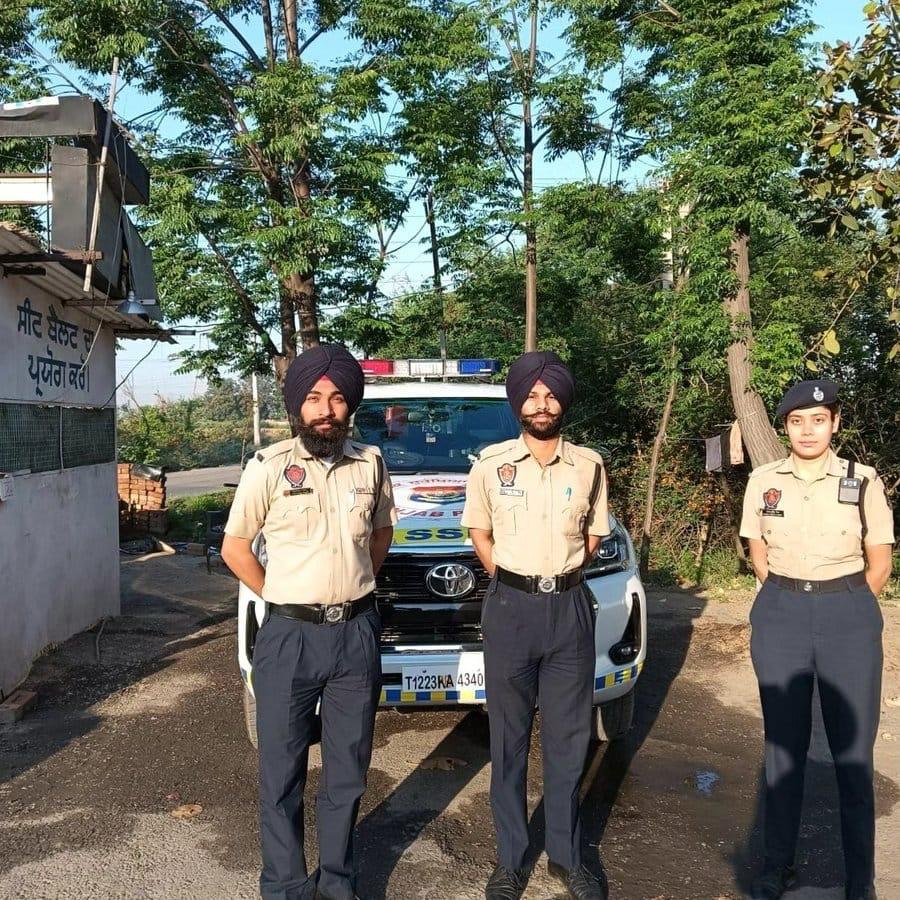Mohali : सड़क सुरख्या फोर्स’ एआई, ड्रोन और सैटेलाइट तकनीक से पंजाब को भारत का रोड सेफ्टी हब बनाएगा Mohali : सड़क सुरख्या फोर्स’ एआई, ड्रोन और सैटेलाइट तकनीक से पंजाब को भारत का रोड सेफ्टी हब बनाएगा